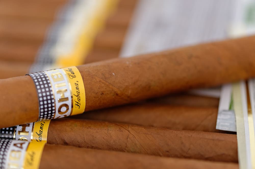 Cuban Cigars In The US Why Are Cuban Cigars Illegal In The US 